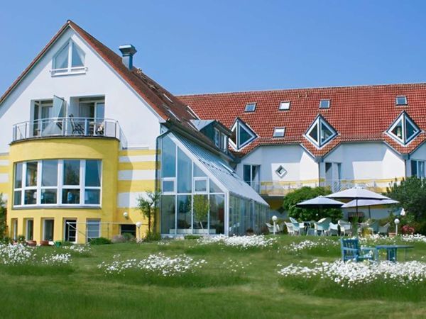 Silvesterurlaub auf der Insel Rügen im Inselhotel Kleiner Bodden: 6 Tage - Saison 2024/2025