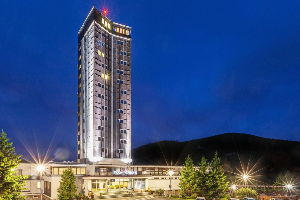 Winterurlaub zum Jahreswechsel 2026/27 im Hotel Horizont in Pec pod Snezkou