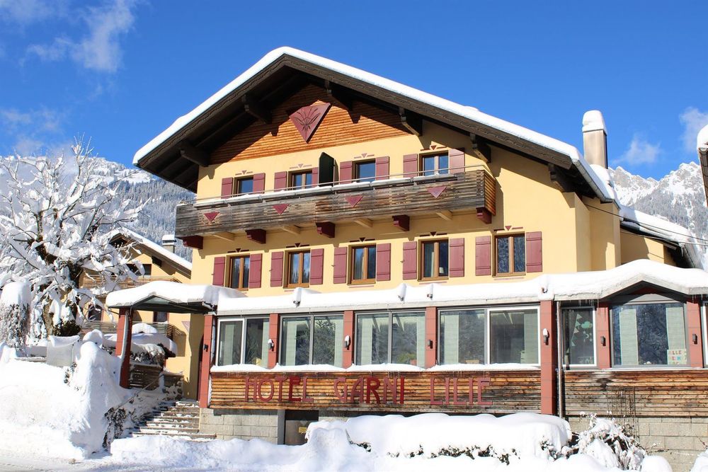 Skiurlaub Neujahr 2026/27 im Hotel Garni Die Lilie in Höfen/Reutte