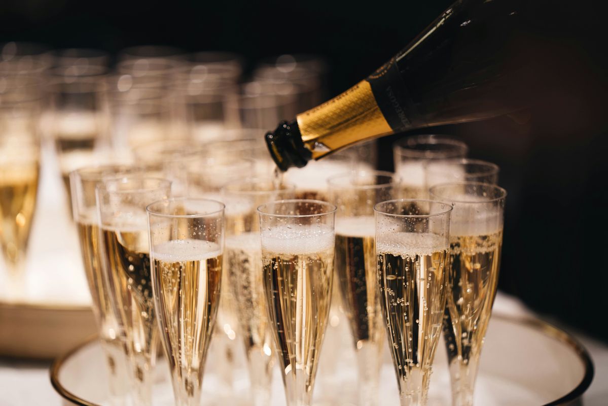Die Große Dresdner Silvester Party 2025 im Parkhotel Weißer Hirsch