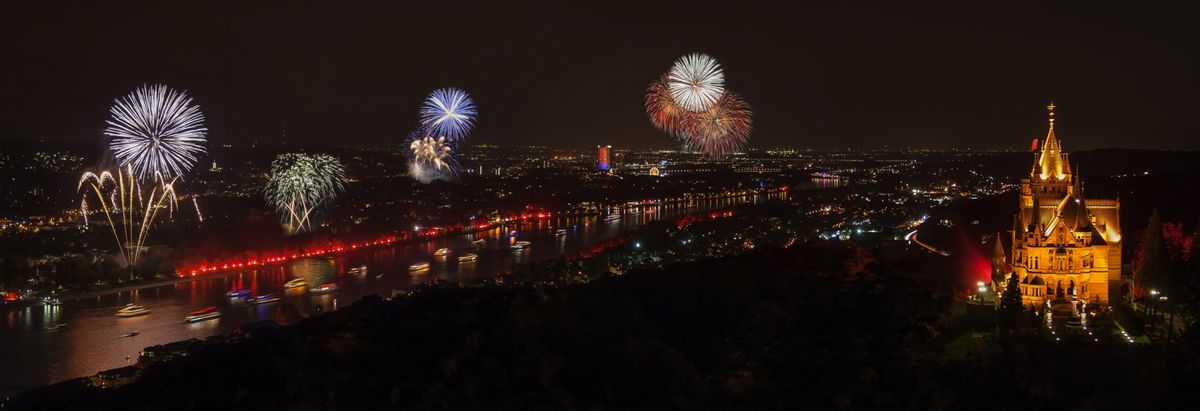 Silvester am Rhein 2026/27 im Radisson Blu Hotel Bonn