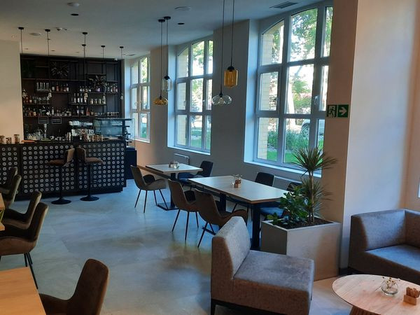 ⁨Hotel Factory Resort⁩ image 2