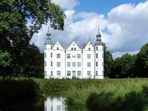 Hotel am Schloss Ahrensburg image 1