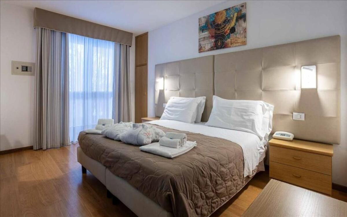 Hotel Sella Ronda & Dependance Serenella image 2