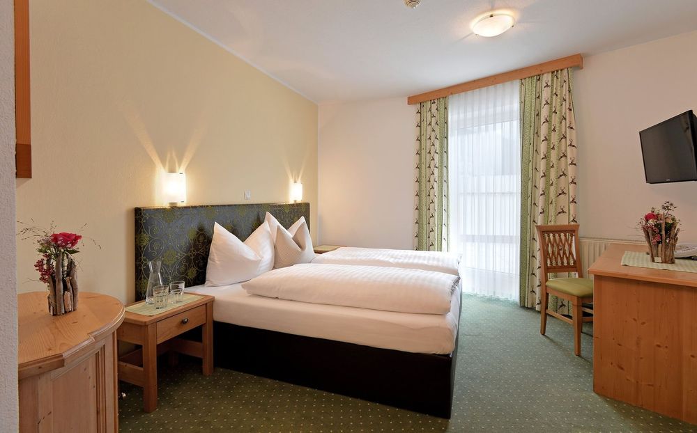 Hotel & Restaurant Tiroler Stuben image 2