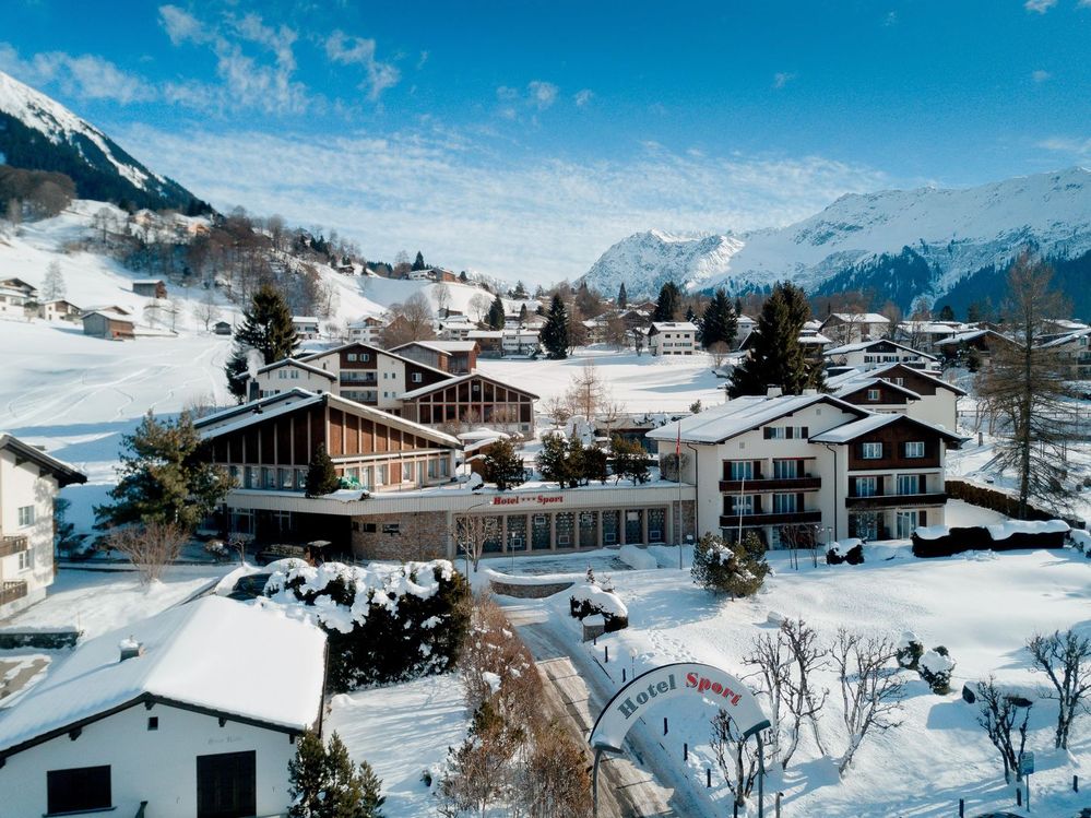 Neujahrsurlaub 2026/27 im Hotel Sport Klosters in Klosters