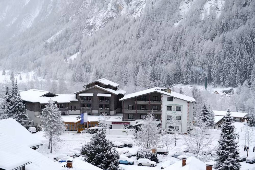 Skireise zum Jahreswechsel 2026/27 nach Heiligenblut – Sporthotel Heiligenblut