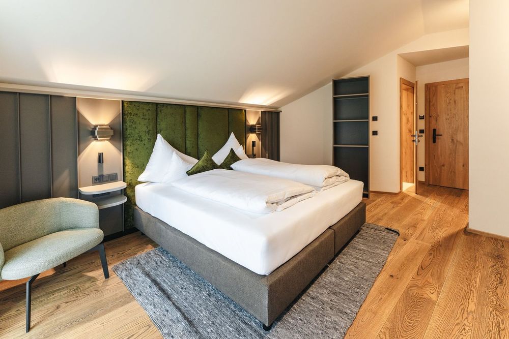 ⁨Hotel Arpuria - hidden luxury mountain home⁩ image 2