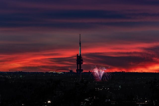 Große Silvesterparty mit Kneipentour und anschließender Party im Karlovy lázně
