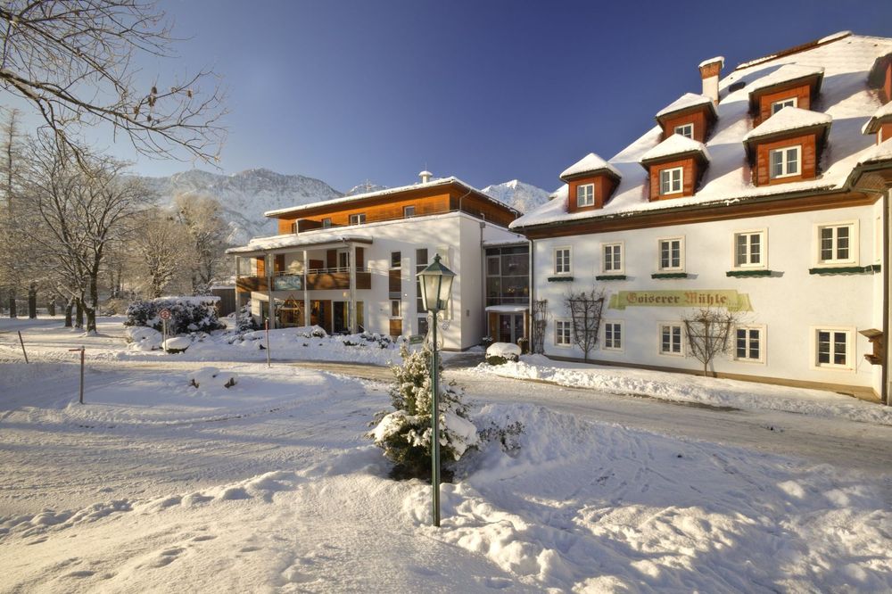 Neujahrsurlaub in den Bergen 2026/27 im Wohlfühlhotel Goiserer Mühle in Bad Goisern