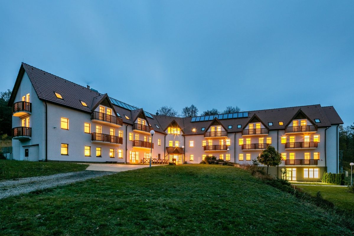 Pytloun Wellness Hotel Hasistejn image 1