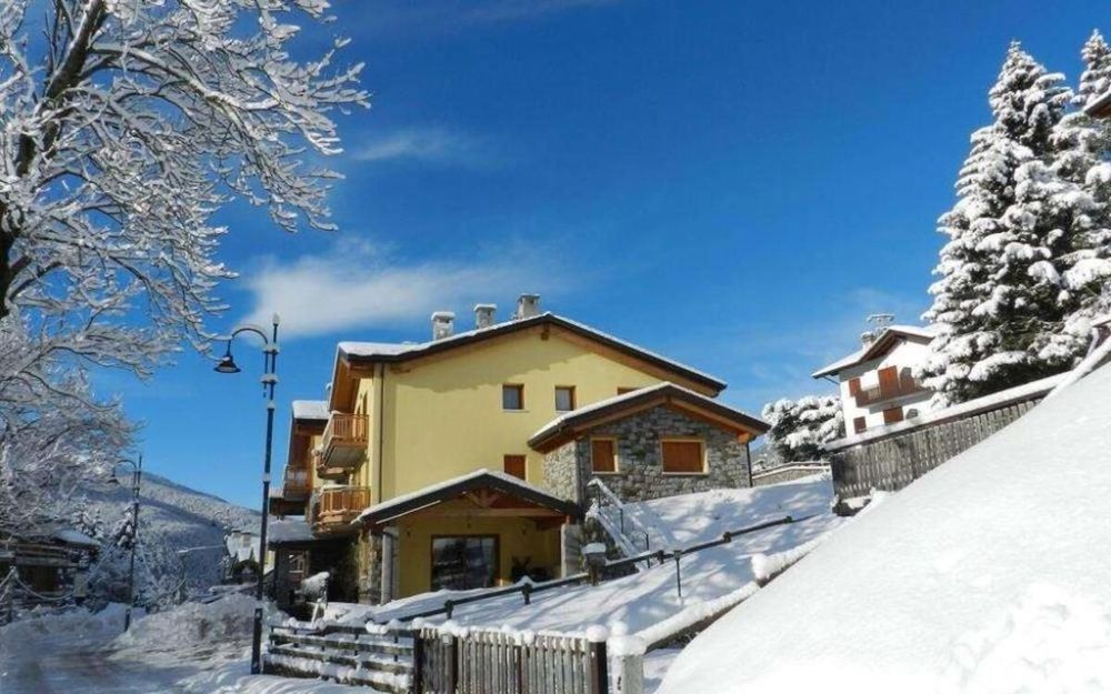 Winter-Skiurlaub zum Jahreswechsel 2026/27 in Ponte di Legno – Hotel Raggio di Luce