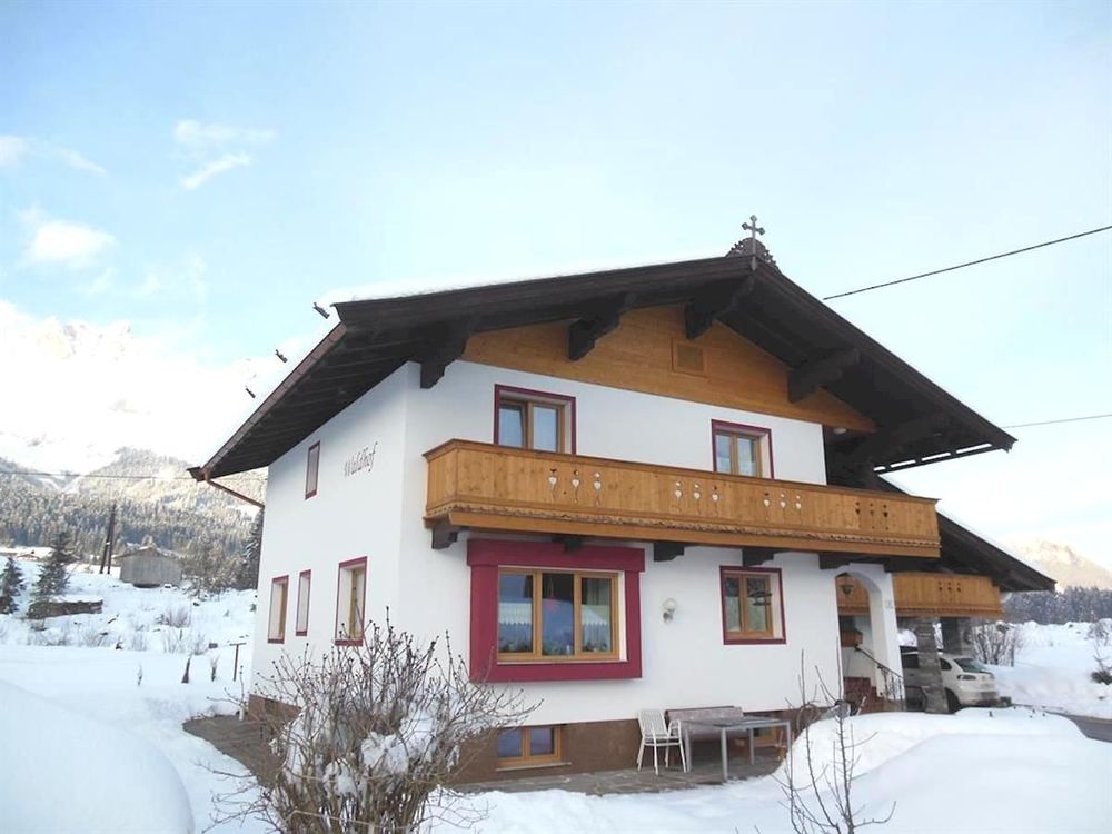 Waldhof Appartement am Wilden Kaiser für 9 Personen inklusive Skipass