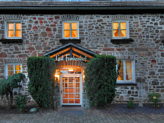 Hotel Gut Funkenhof image 1