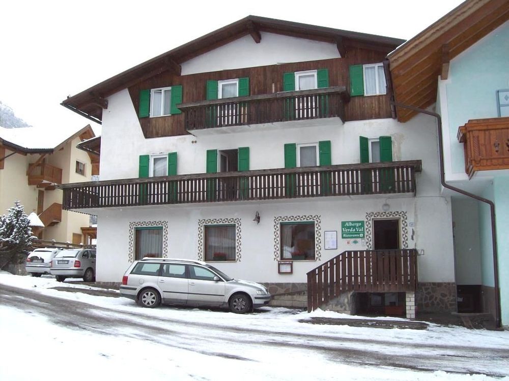 Skiferien über Silvester 2026/27 im Hotel Verda Val in Campitello di Fassa