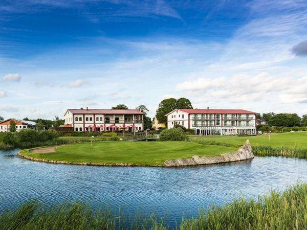 Hotel im Golfpark Strelasund image 2