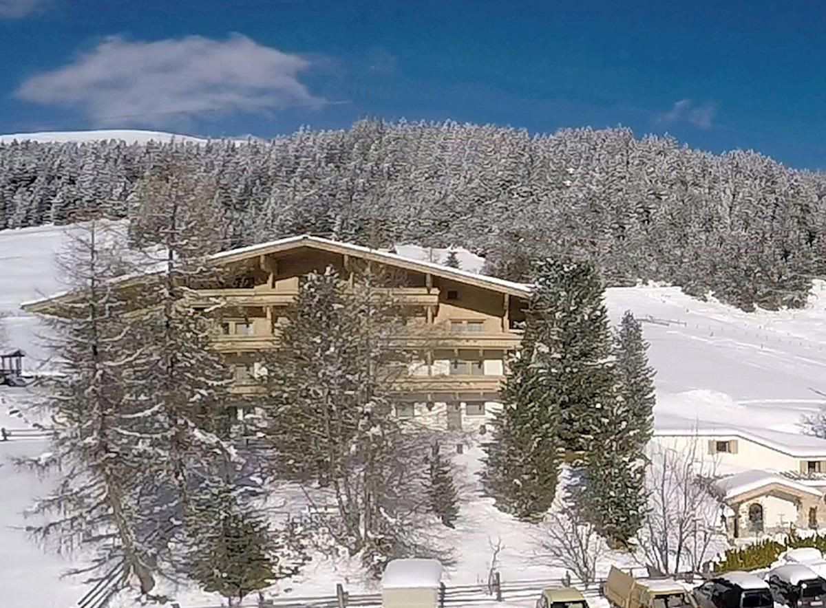 Mountainclub Hotel Ronach image 1