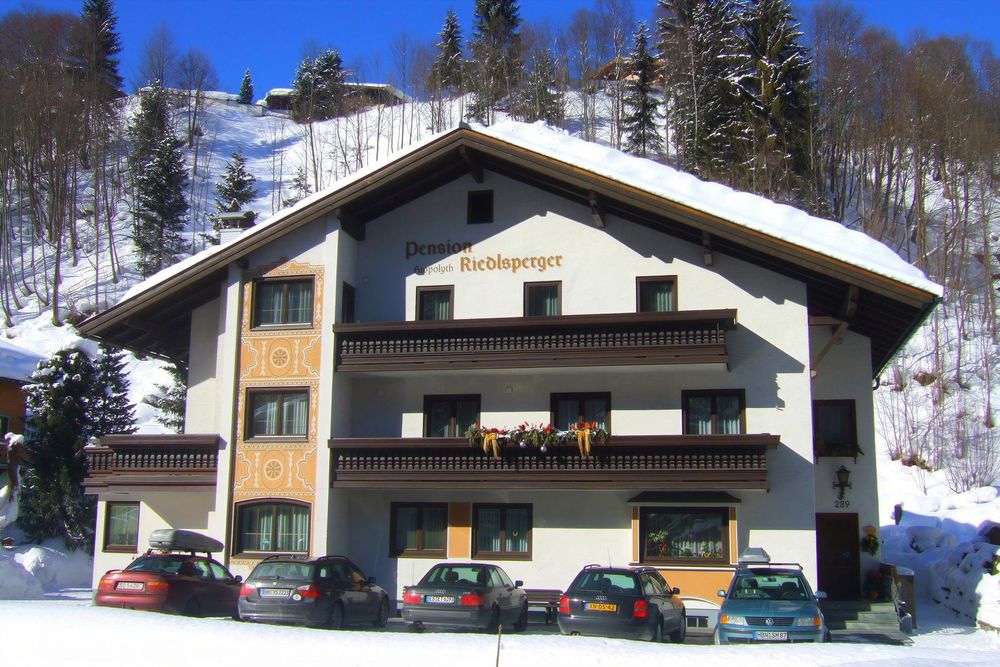 Winterreise zum Jahreswechsel 2026/27 in Saalbach-Hinterglemm – Pension Riedlsperger