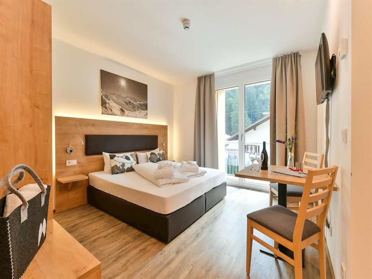 Aparthotel Alpine Lodge Klösterle image 2