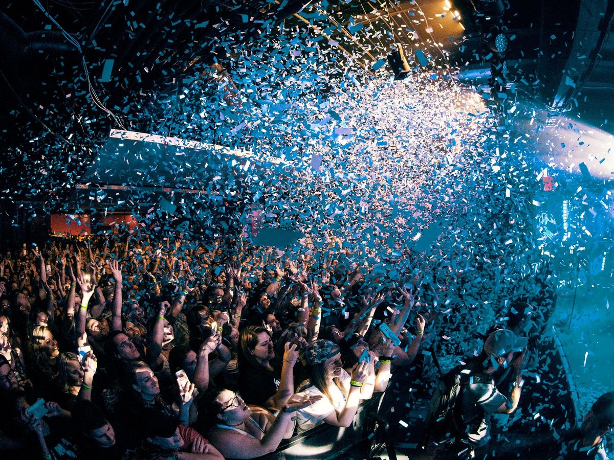 MEGA 90ER SILVESTER SPECIAL in der Verti Music Hall