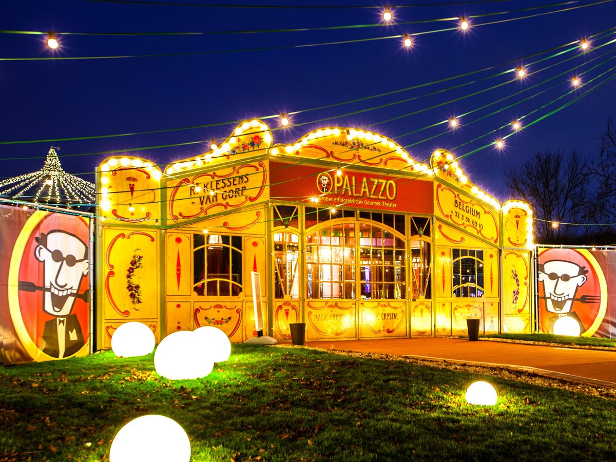 Palazzo Spiegelpalast Berlin am Bahnhof Zoo image 1