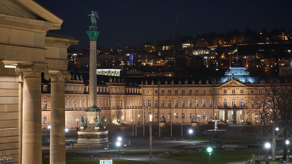 Private Stimmungsvolle Nachttour im Laternenschein in Stuttgart