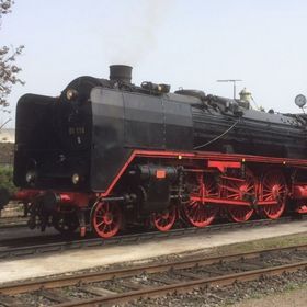 Neujahrsrundfahrt mit der historischen Dampflok - Frankfurt und Hanau