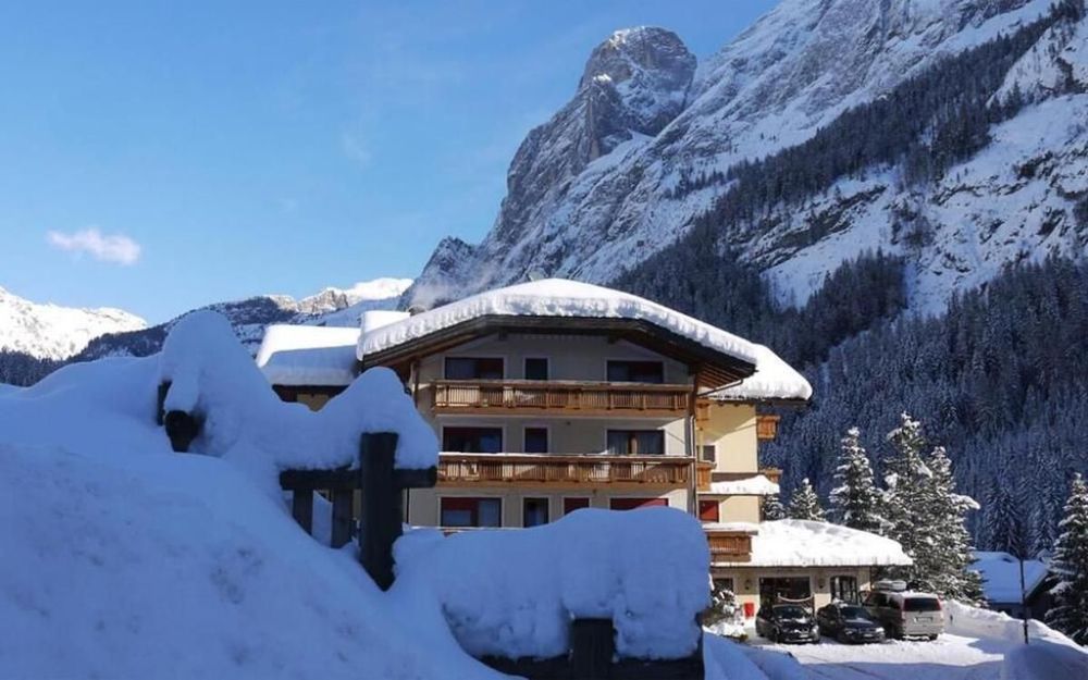 Alpenurlaub über Silvester 2026/27 im Dolomites Inn in Penia di Canazei