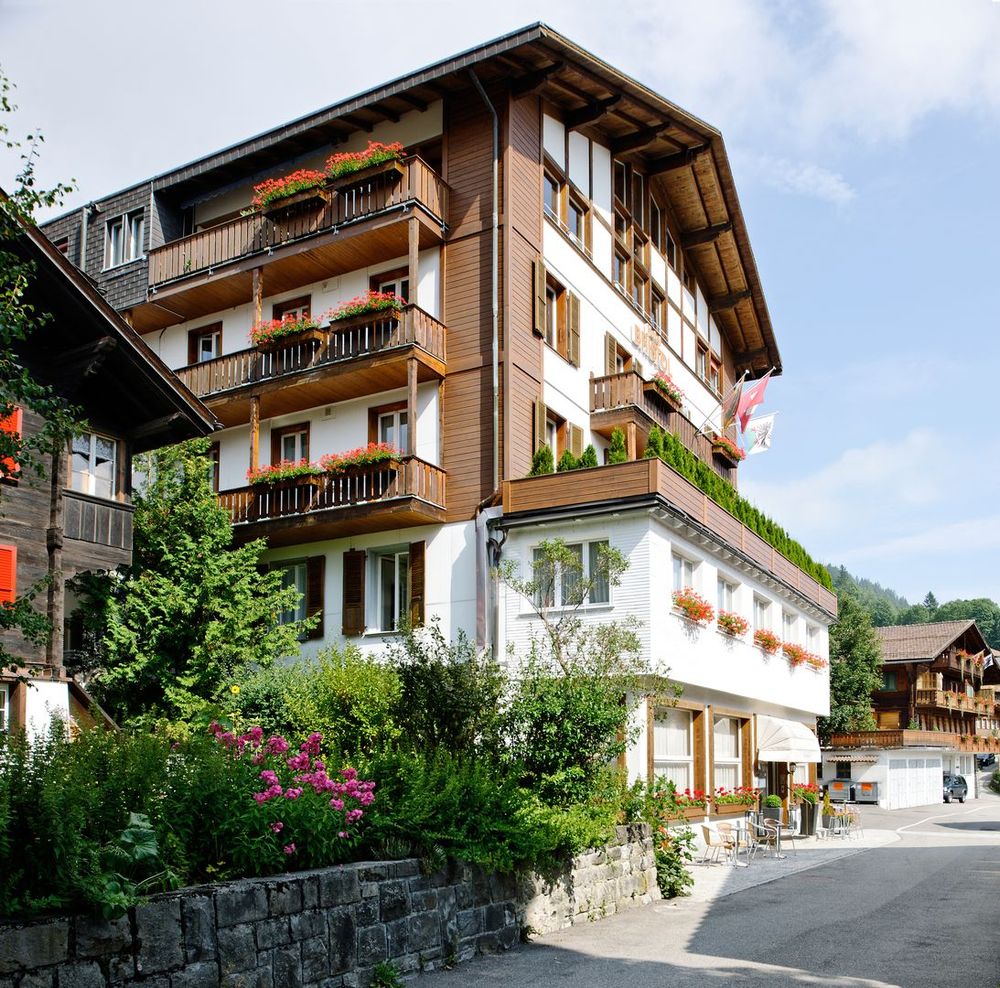 Winterreise zum Jahreswechsel 2026/27 im Hotel Bristol in Adelboden