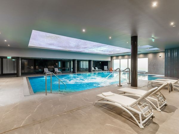 ⁨Hotel Factory Resort⁩ image 1