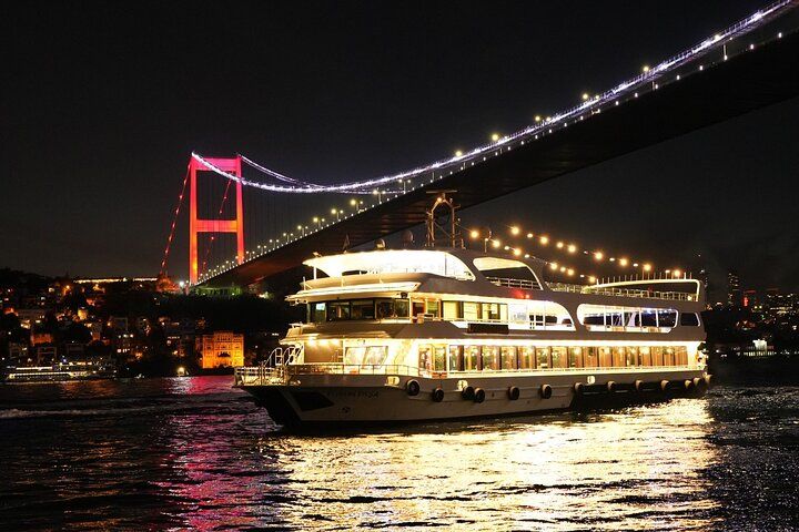 Bosphorus Strait image 2