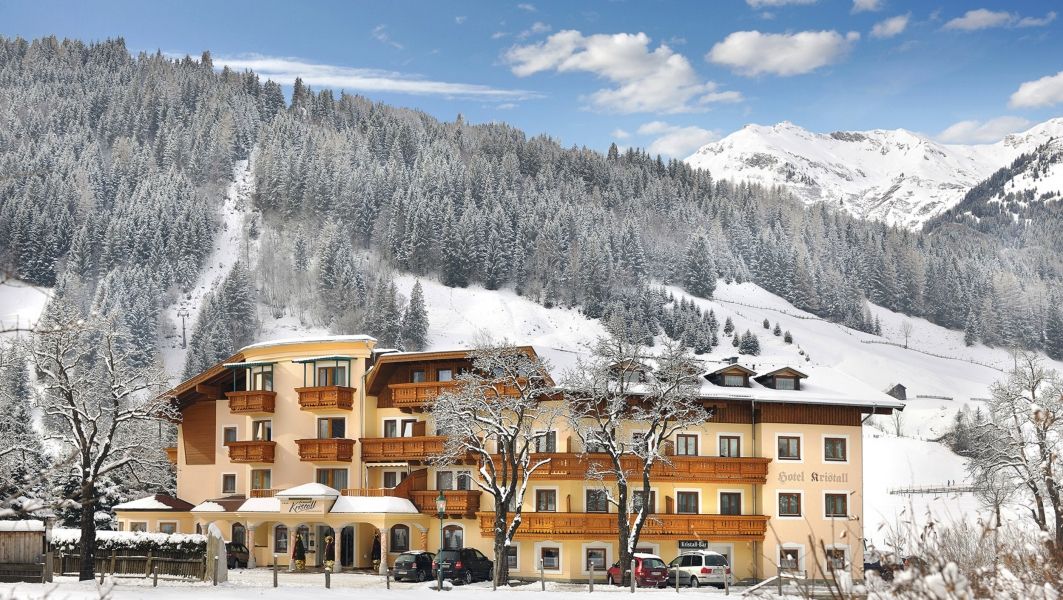 Rauriser Silvester- & Festtagsarrangement 2026/27 im Hotel Ferienwelt Kristall