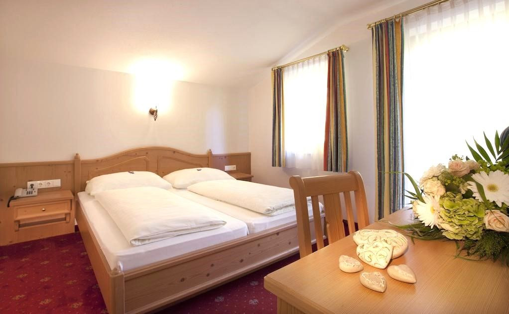 Skihotel Warmingerhof image 2