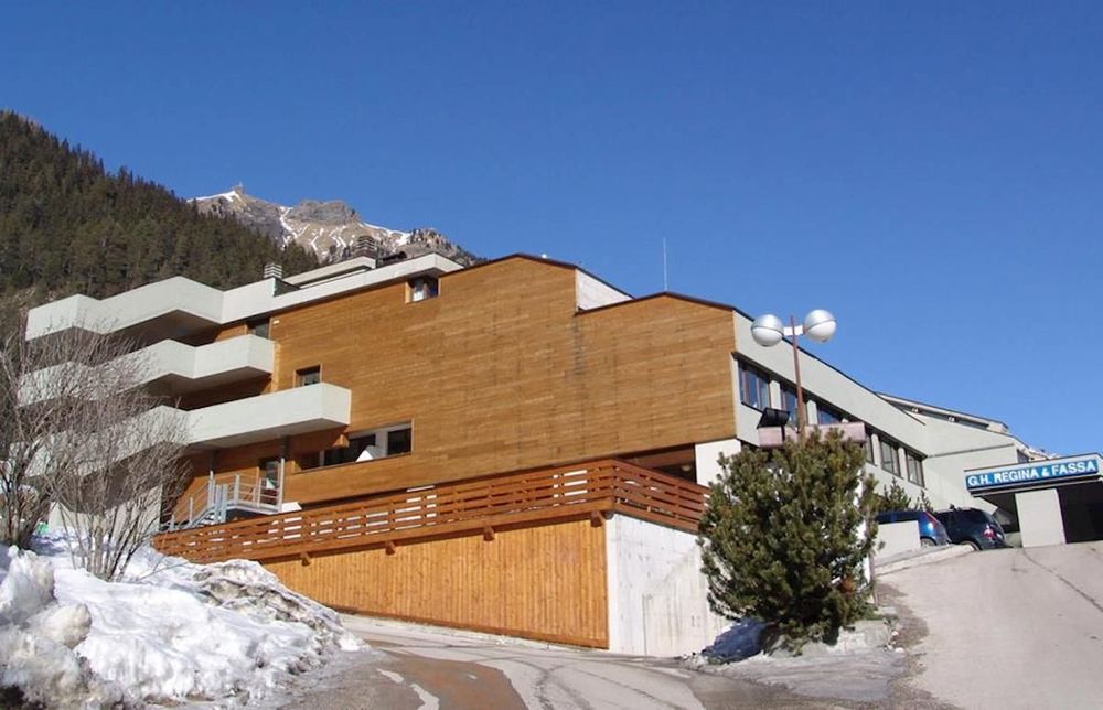 Silvesterurlaub mit Skipass 2026/27 im Clubhotel Regina e Fassa in Mazzin