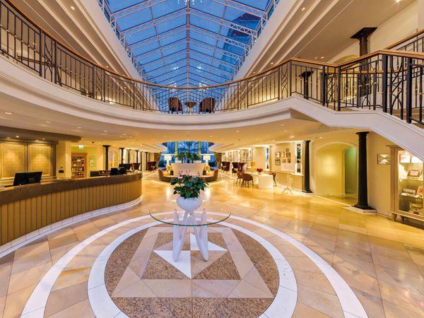 Travel Charme Kurhaus Binz image 2