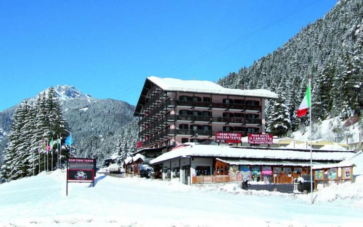 Alpenurlaub über Silvester 2026/27 im Il Caminetto Parkhotel & Club in Canazei