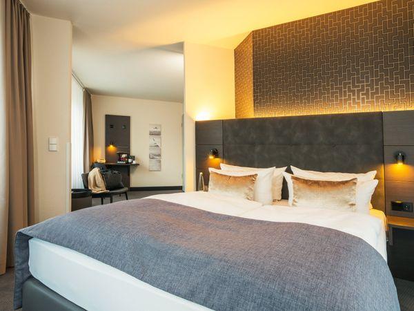 Victor's Residenz-Hotel Berlin-Tegel image 2