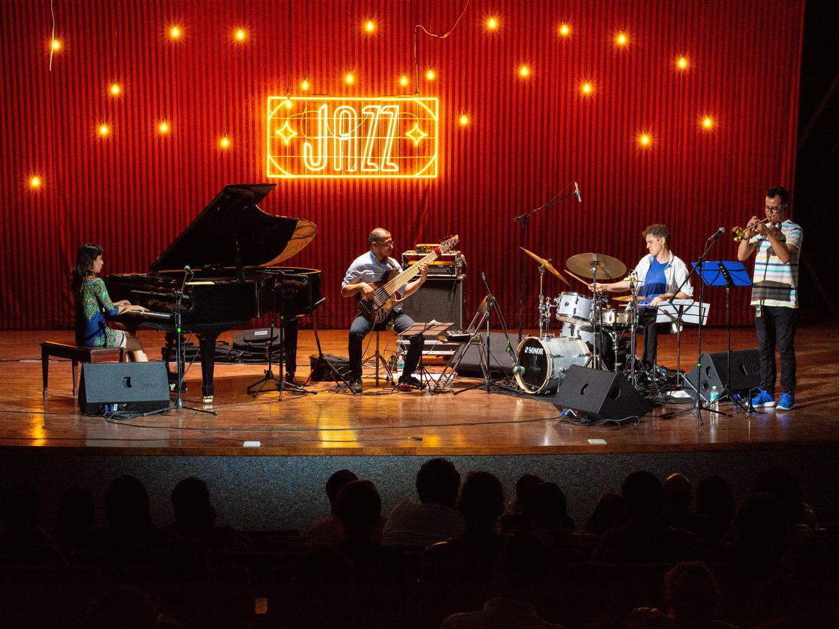 Karl Ratzer Trio - Silvester Special 2023 im Porgy & Bess