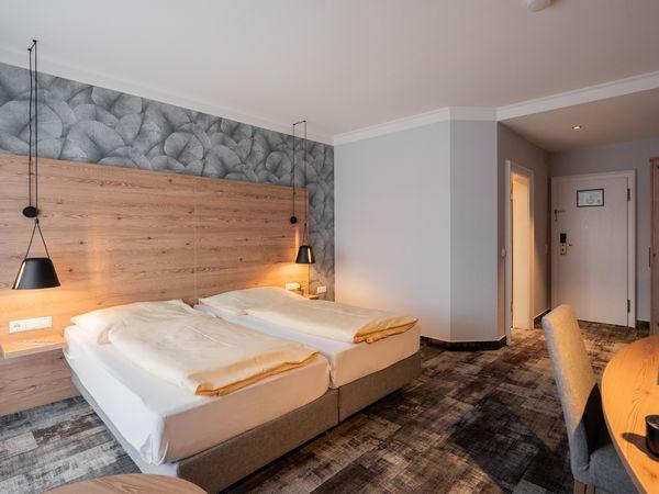 ⁨Hotel Adler - Paulas Alb⁩ image 2