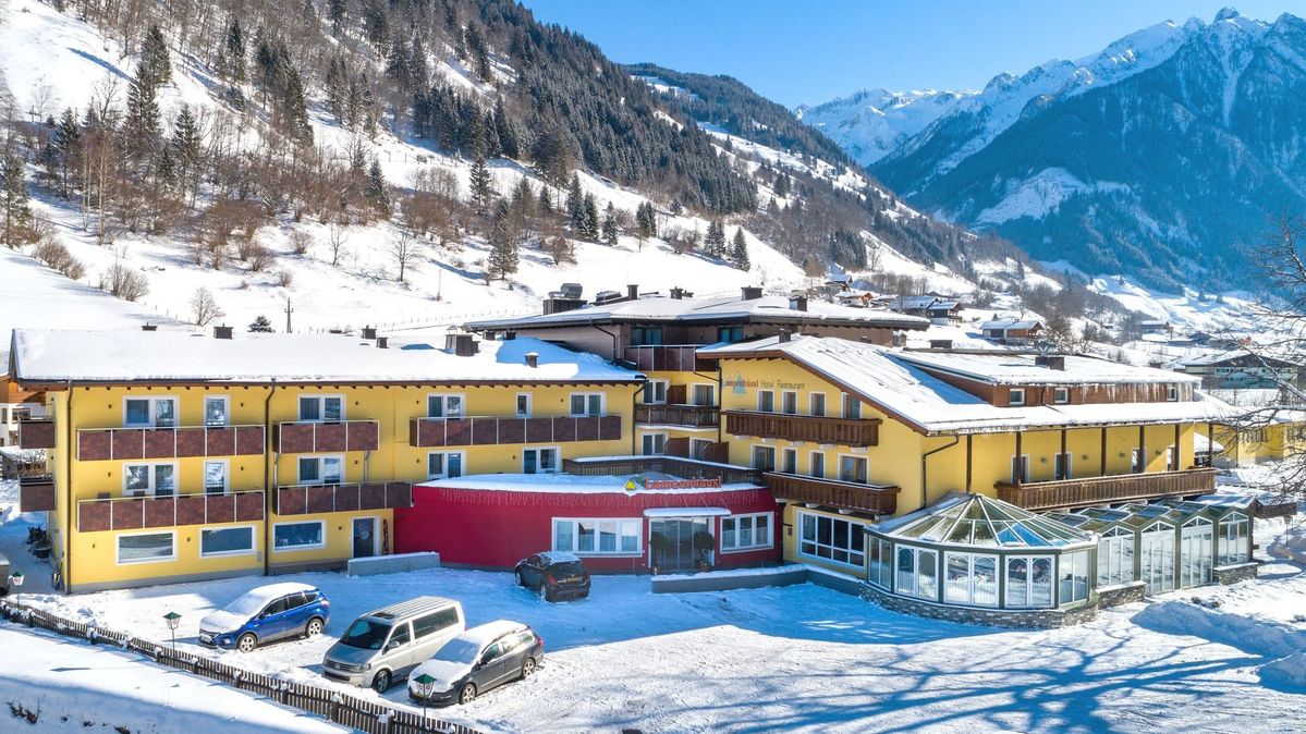 Jahreswechsel im Schnee 2026/27 im Hotel Lampenhäusl in Fusch am Großglockner