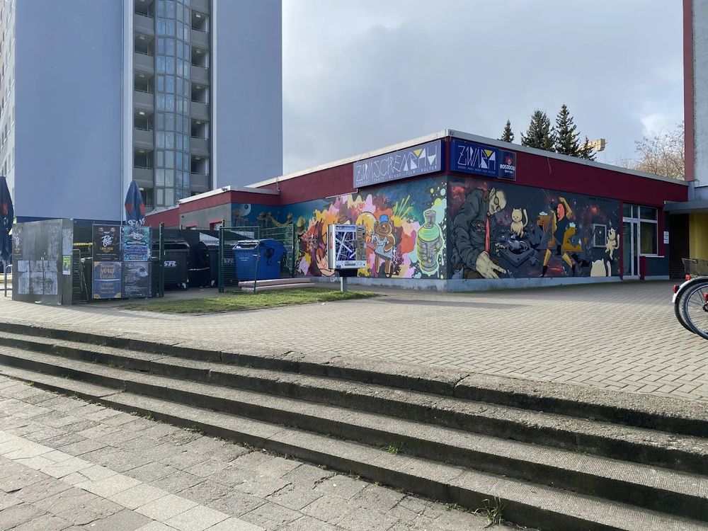 Zwischenbau