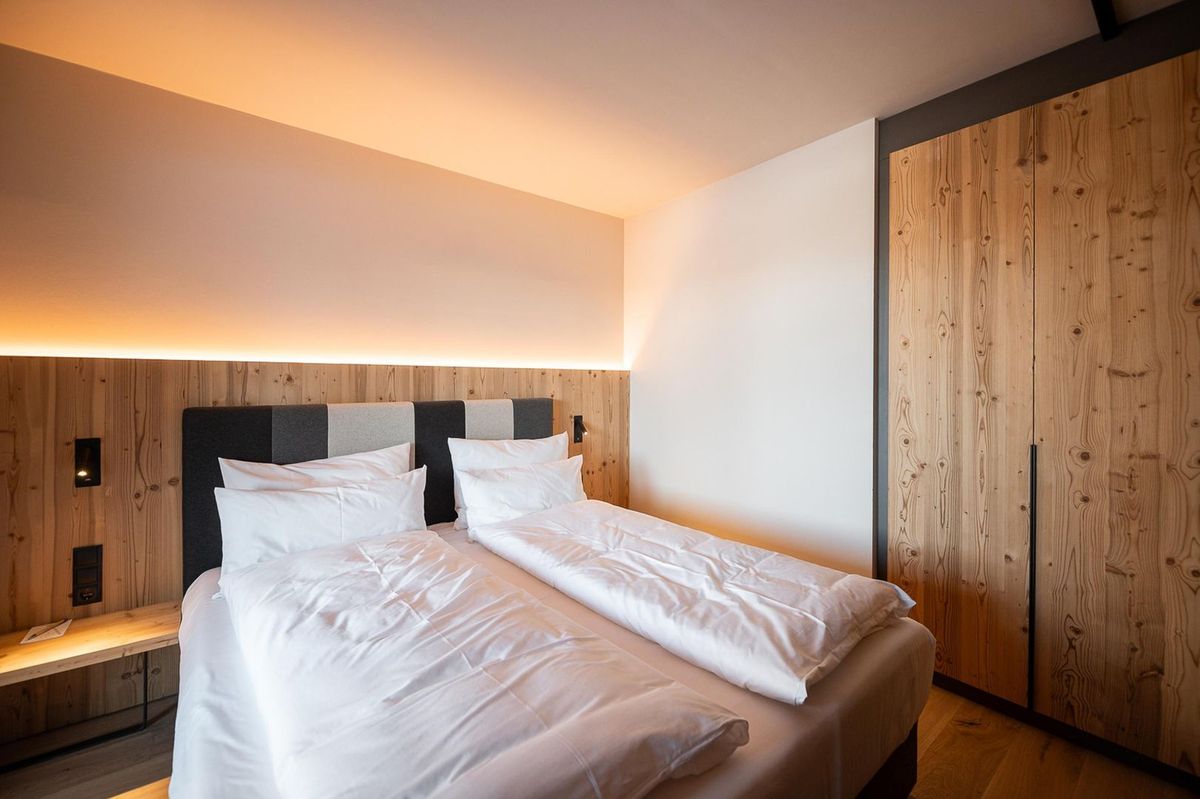 ADEA Lifestyle Suites image 2