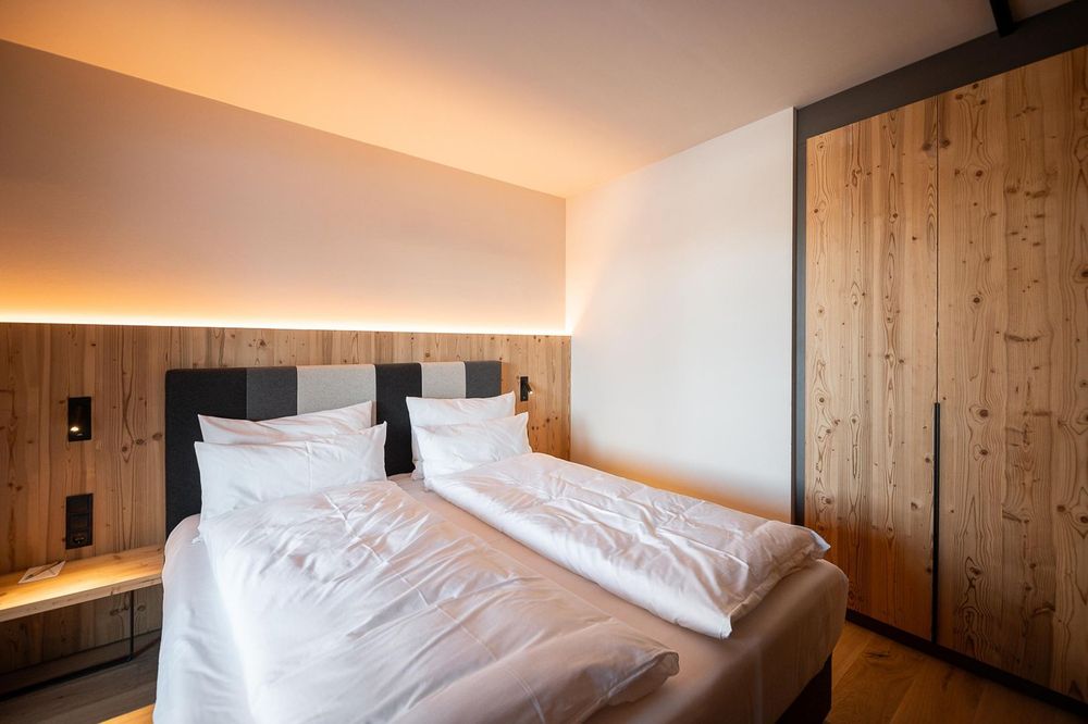 ADEA Lifestyle Suites image 2