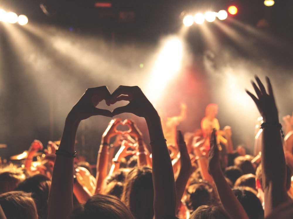 Pete Art & Band - Silvester 2023 feiern im Portofino Vienna