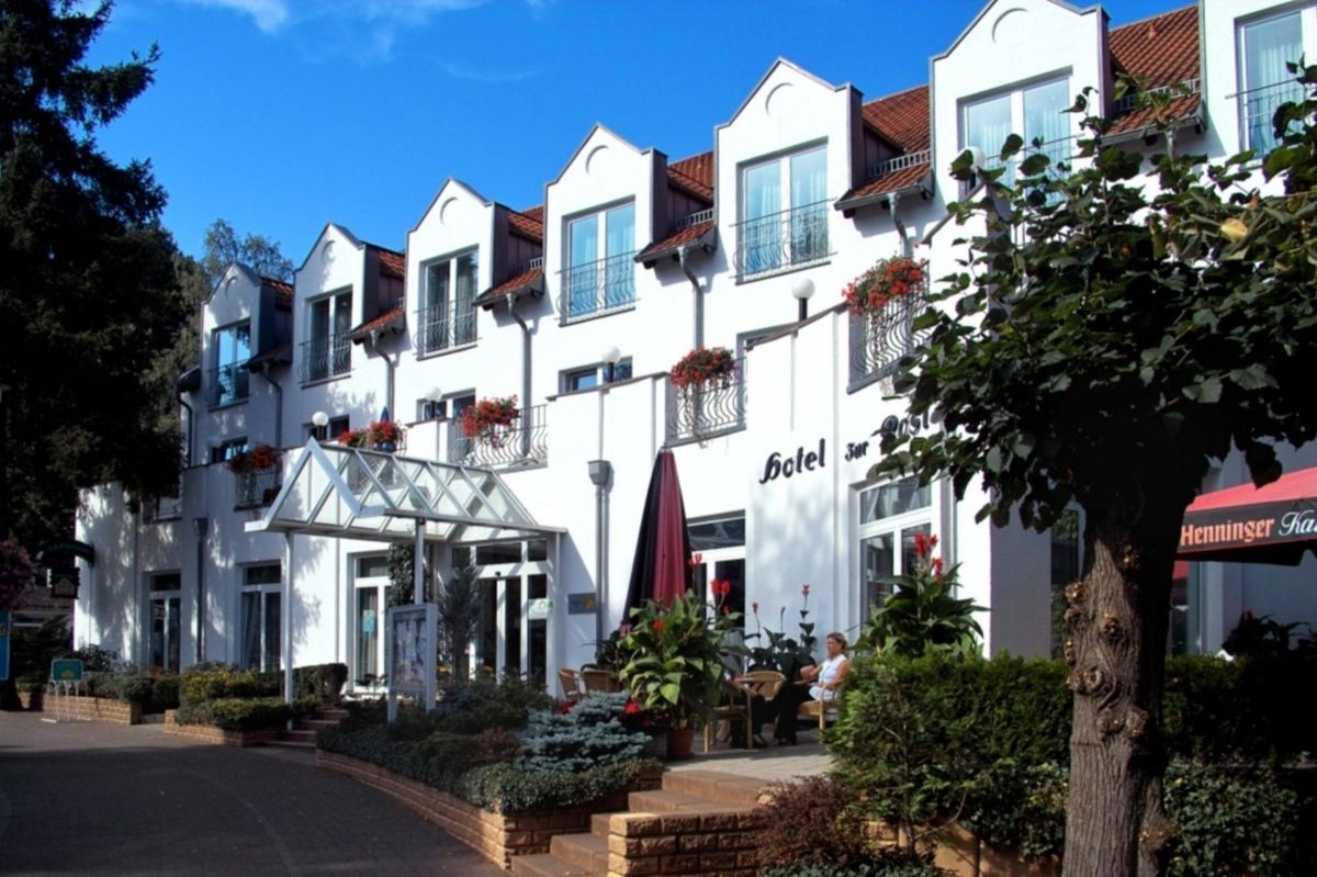 AKZENT Hotel Zur Post Tabarz image 1