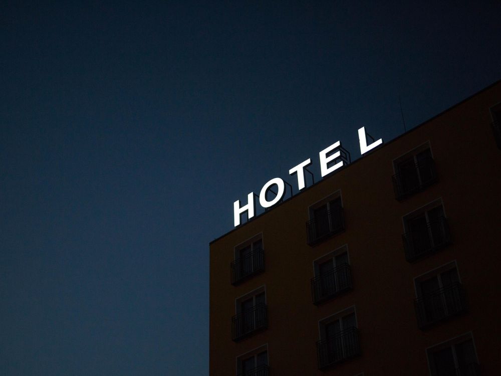 Airport Plaza Hotel
