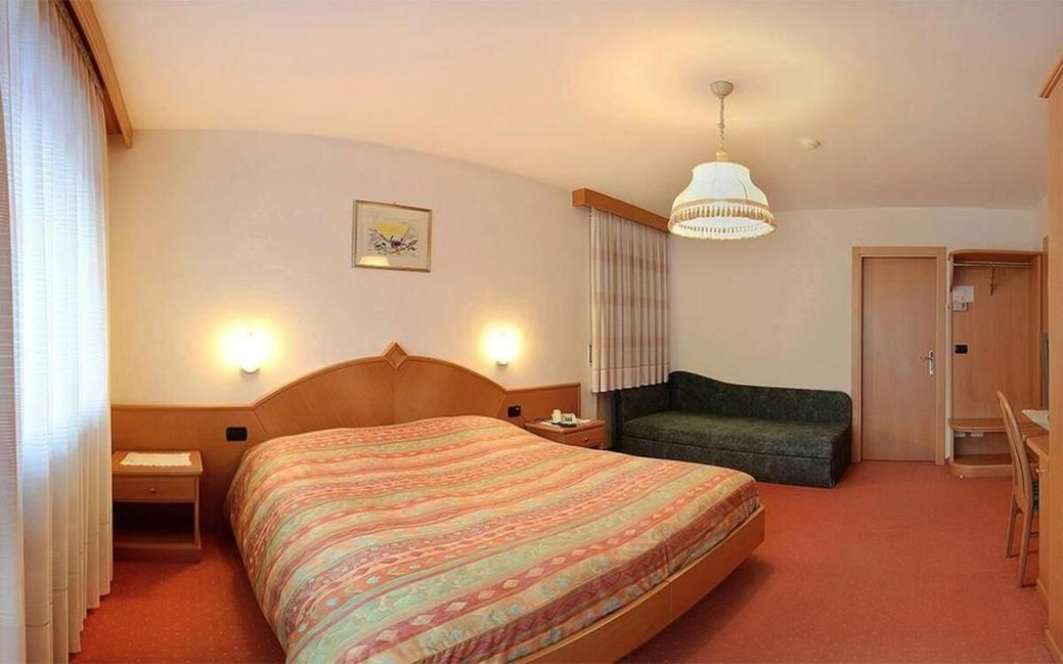 Dolomites Inn image 2