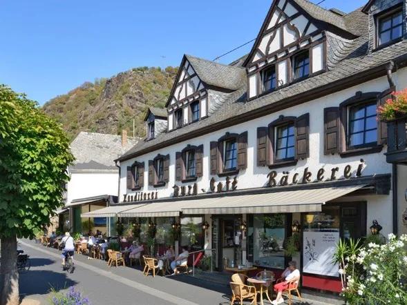 Moselhotel Burg-Café Alken image 1
