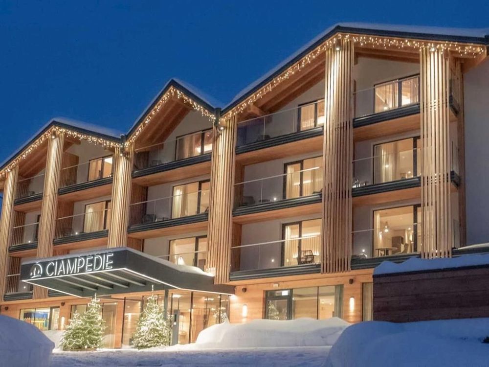 Wellnessurlaub über Silvester 2026/27 im Ciampedie Luxury Alpine Spa Hotel in Vigo di Fassa