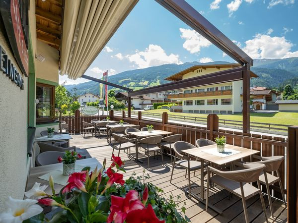 Winterurlaub im Zillertal: 7 Nächte im Hotel Alpina inkl. Silvestermenü & Wellness